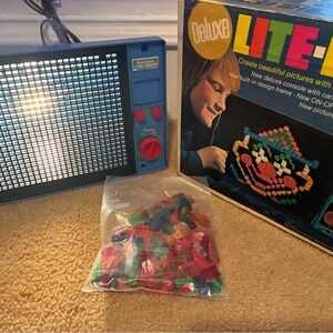 Deluxe Lite-Brite Toy Set *1970s